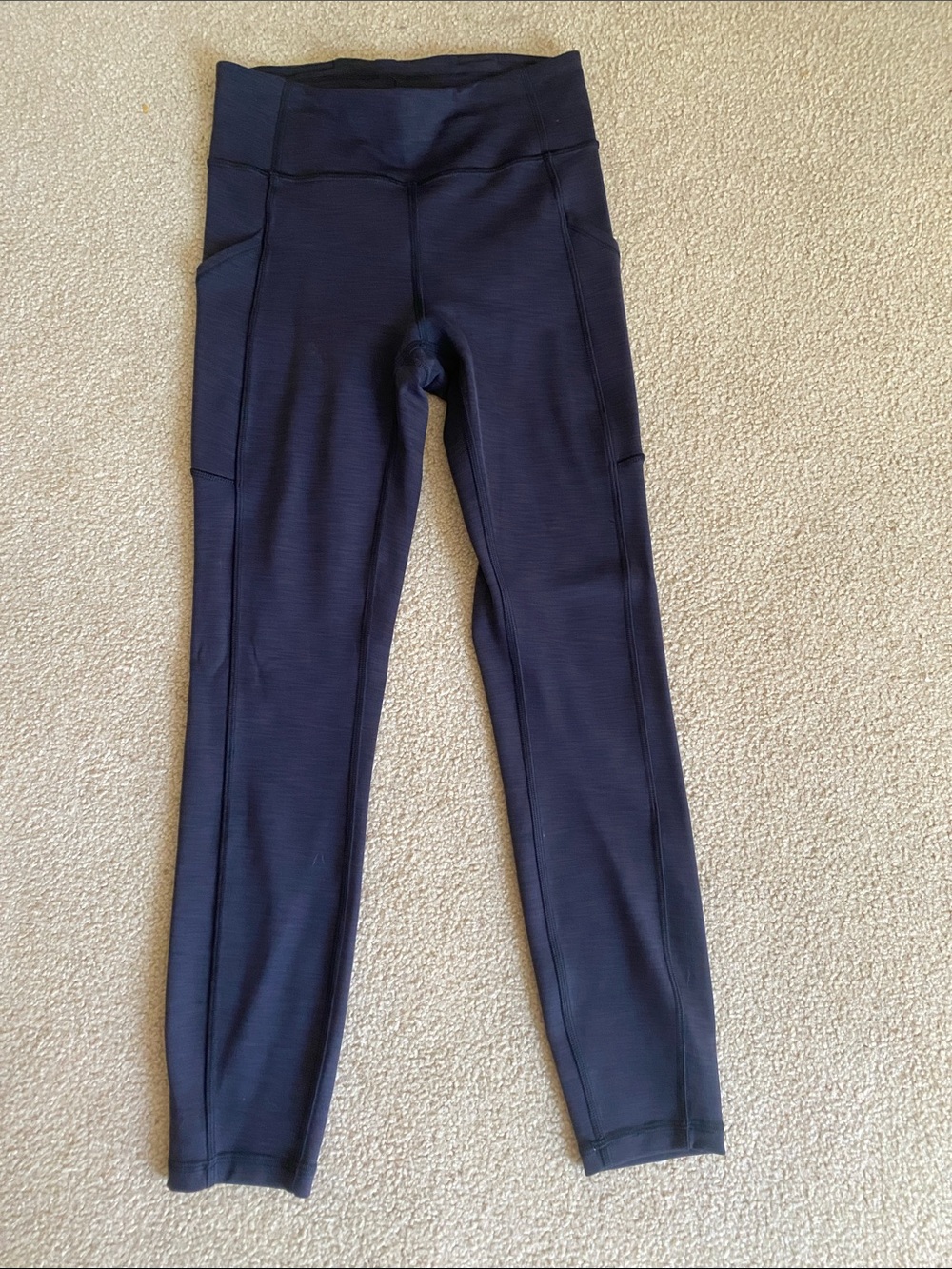 lululemon Invigorate 25 inch heathered black